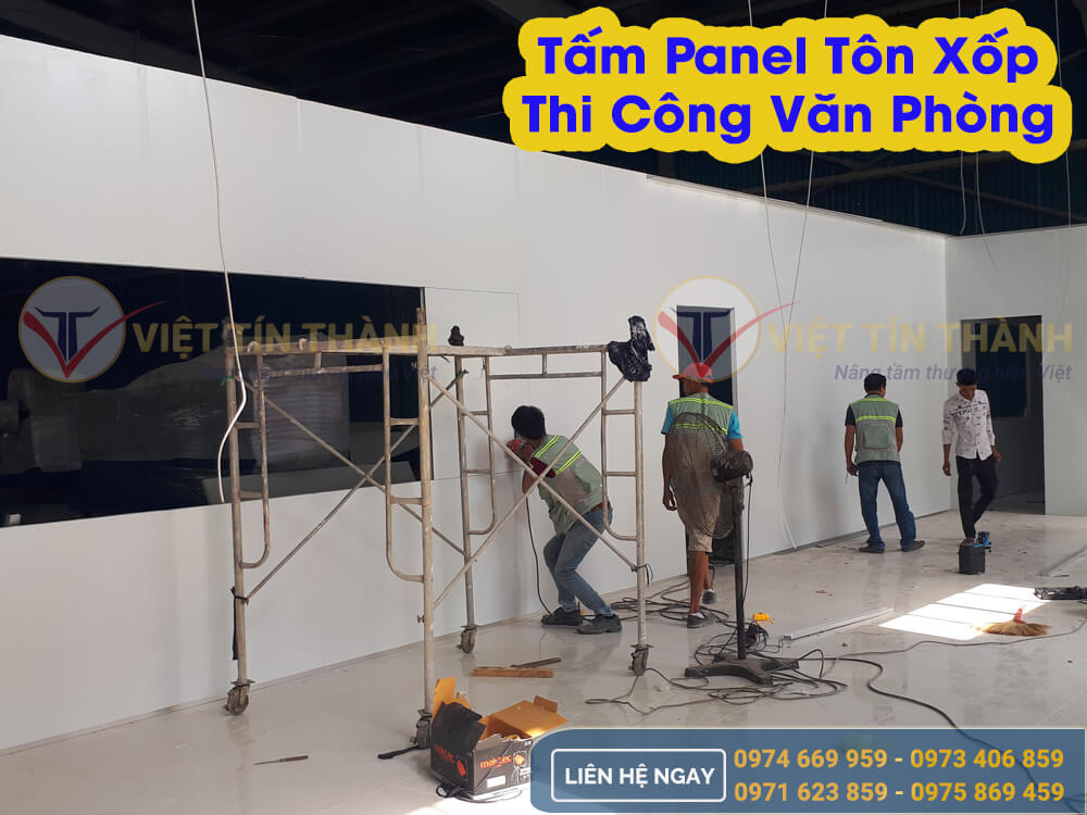 Tấm panel tôn xốp thi công văn phòng